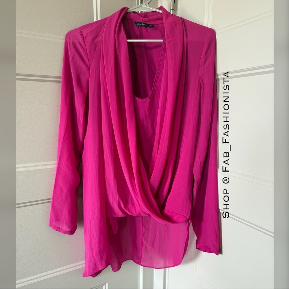 Guess by Marciano Pink Magenta Draped Blouse size Small